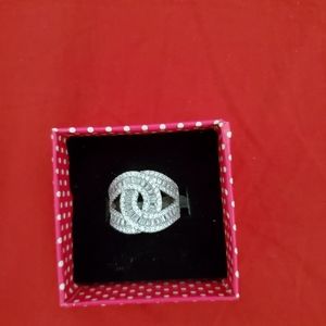 ladies ring size 6 *new